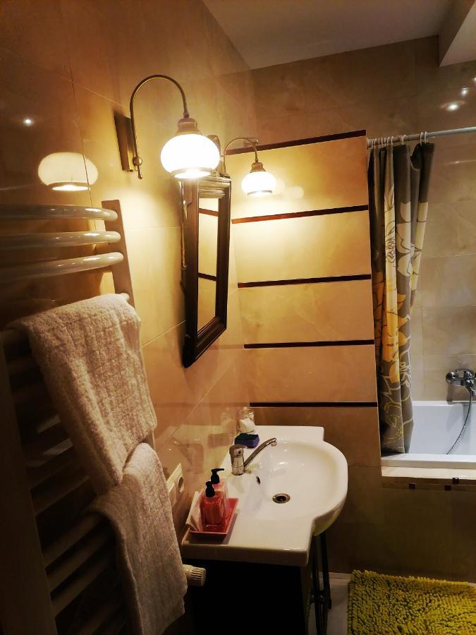 Apartament Luxbibi Lägenhet Rzeszów Exteriör bild